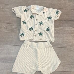 H&M Cream and Green Kids Matching Set